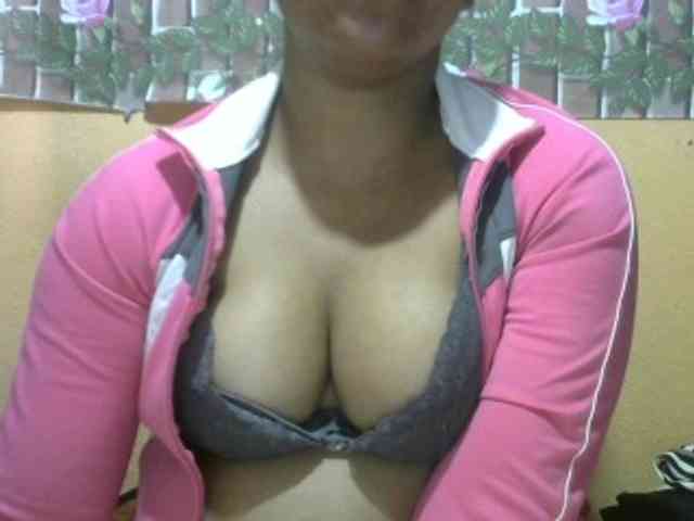 Sandiesexy webcam