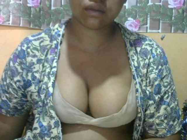 Sandiesexy webcam