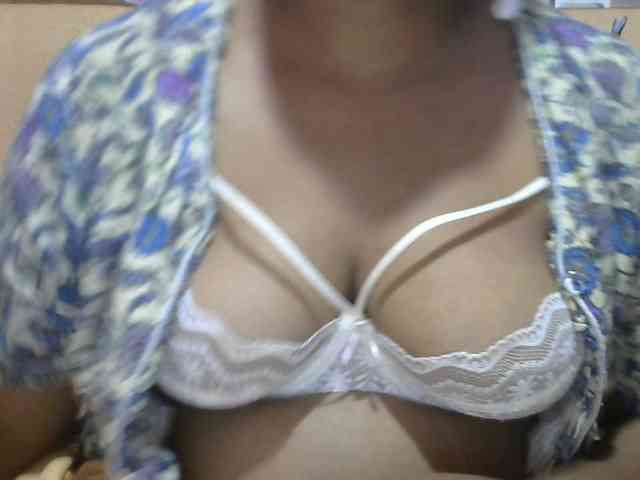 Sandiesexy webcam