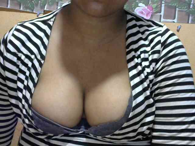 Sandiesexy webcam
