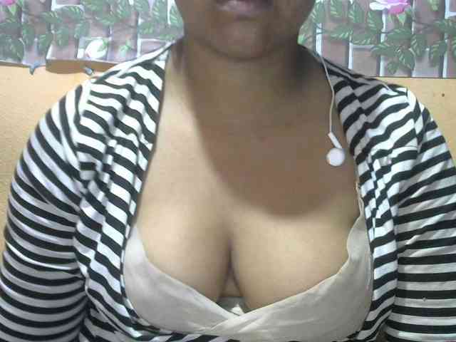 Sandiesexy webcam