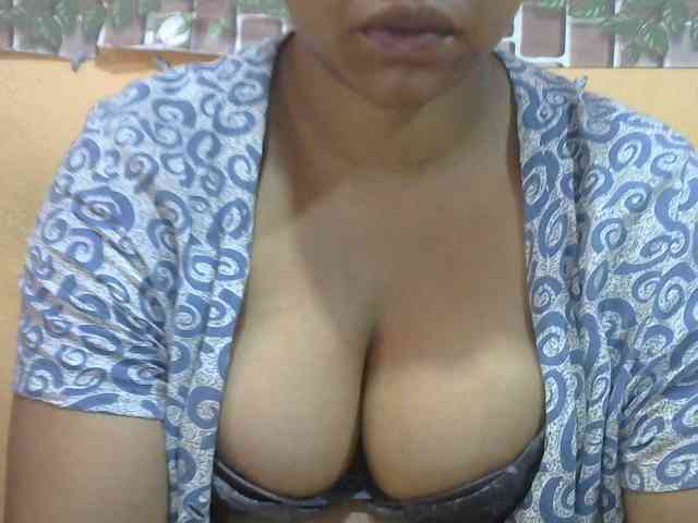 Sandiesexy webcam