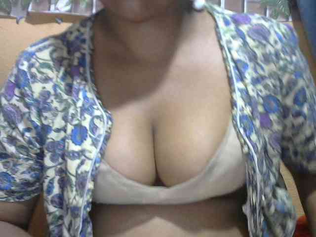 Sandiesexy Live Webcam on BongaCams
