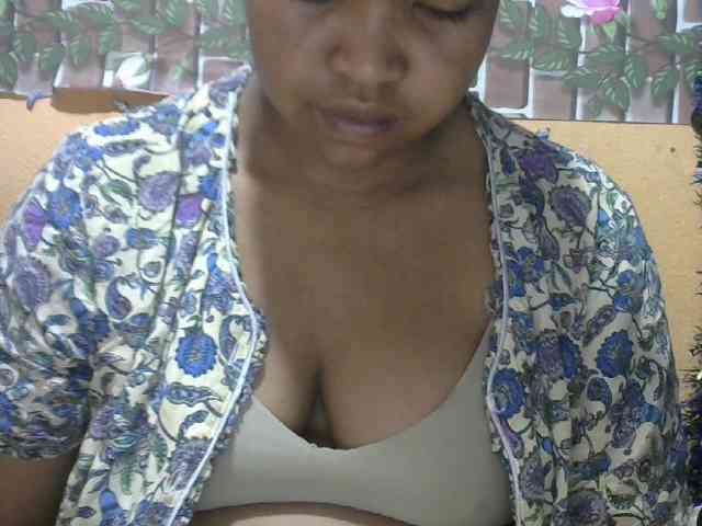Sandiesexy Live Webcam on BongaCams