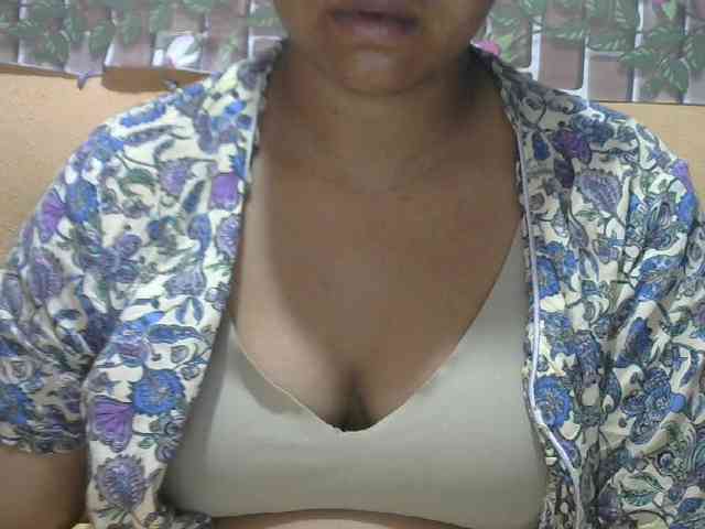 Sandiesexy Live Webcam on BongaCams