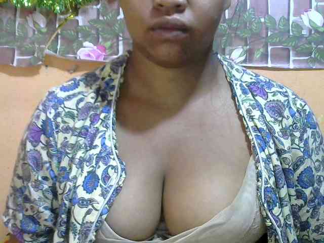 Sandiesexy webcam