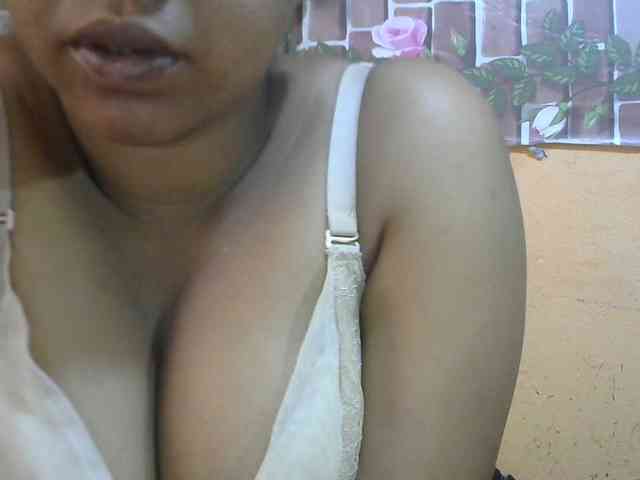 Sandiesexy webcam