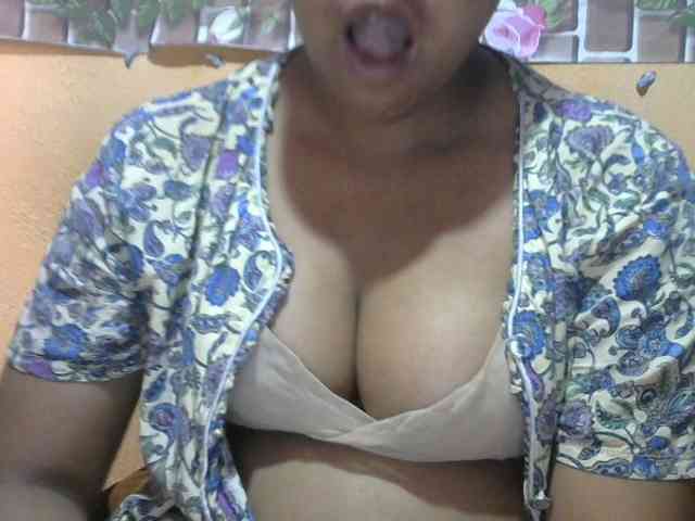 Sandiesexy webcam