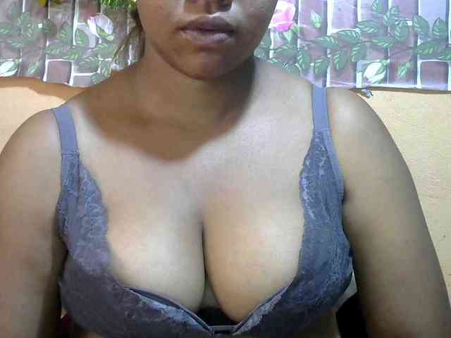 Sandiesexy webcam