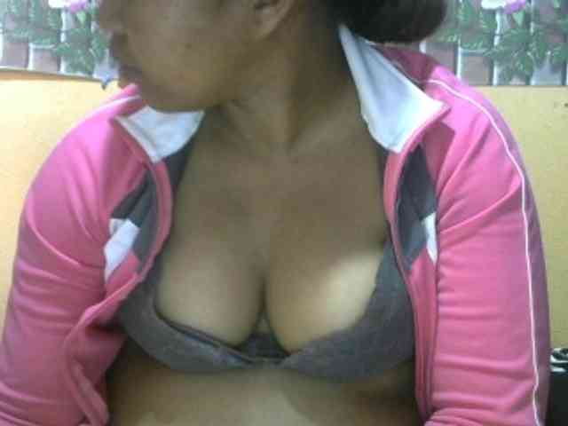 Sandiesexy webcam
