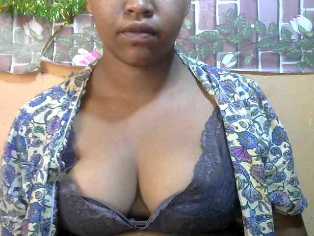 Sandiesexy webcam