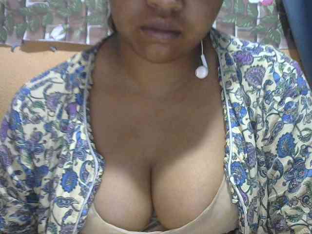 Sandiesexy Live Webcam on BongaCams