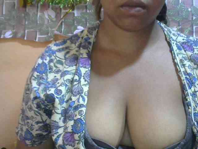 Sandiesexy webcam