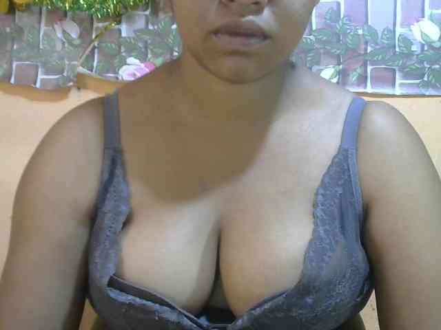 Sandiesexy webcam