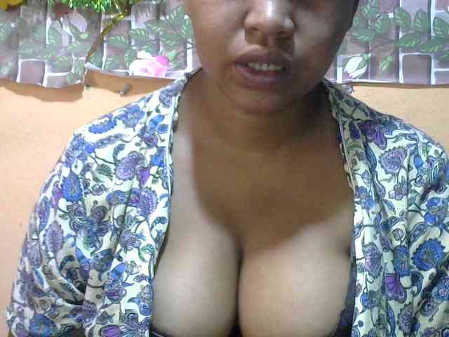 Sandiesexy webcam