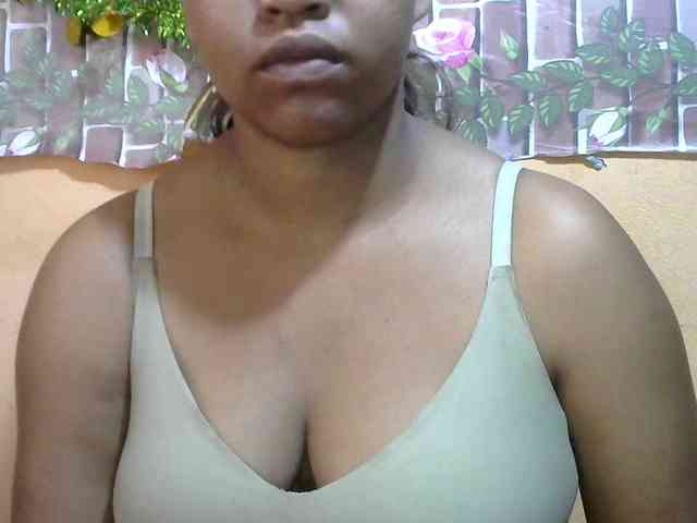 Sandiesexy webcam