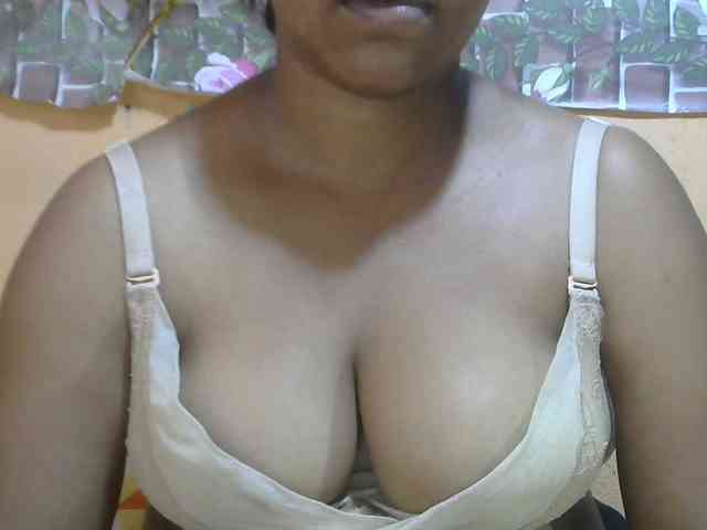 Sandiesexy webcam