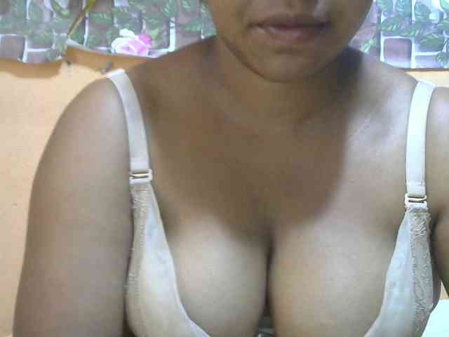 Sandiesexy webcam