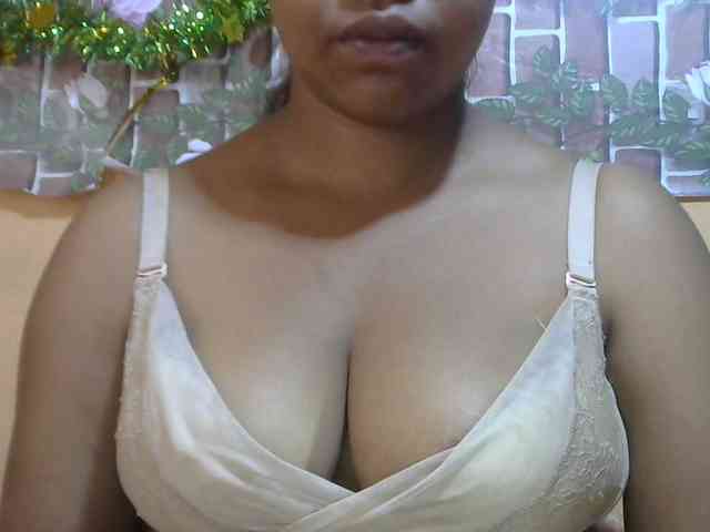 Sandiesexy webcam