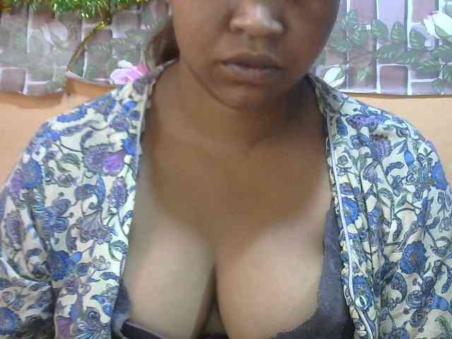 Sandiesexy webcam