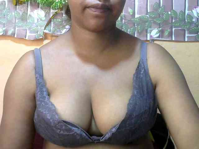 Sandiesexy webcam