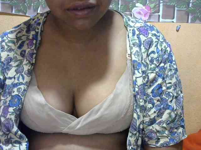 Sandiesexy webcam