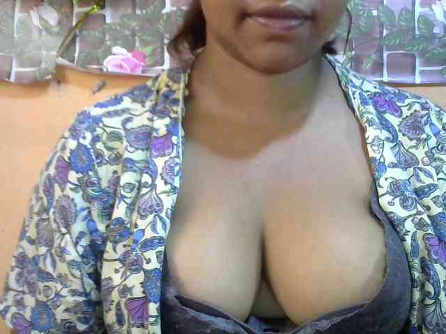 Sandiesexy webcam