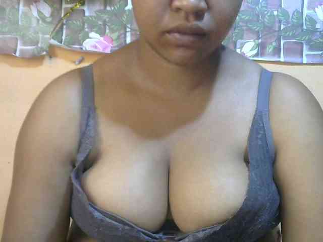 Sandiesexy webcam