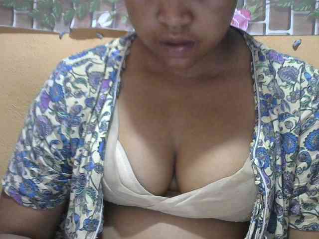 Sandiesexy webcam