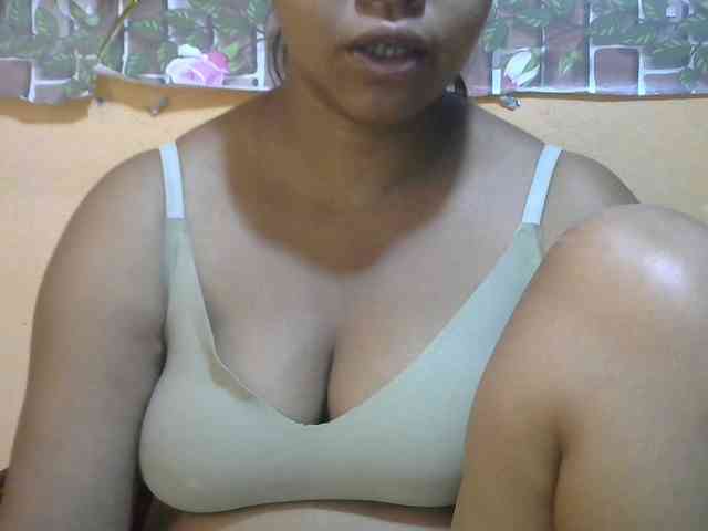 Sandiesexy webcam