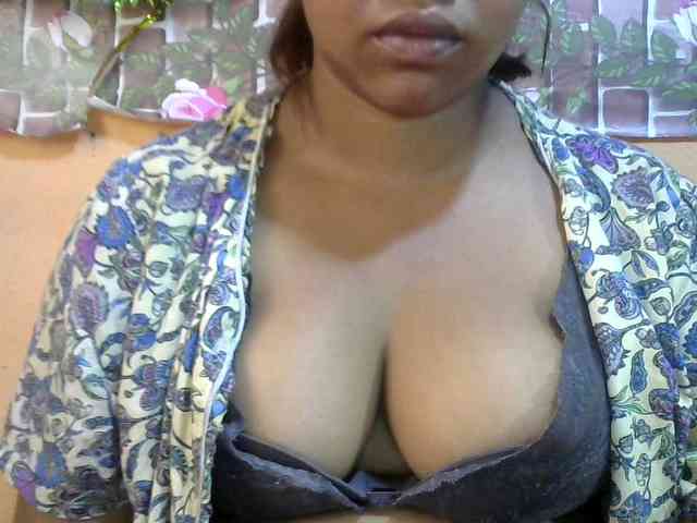 Sandiesexy webcam