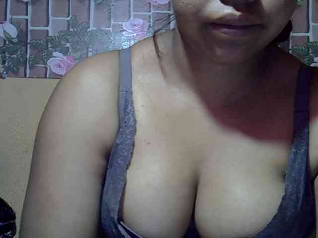 Sandiesexy webcam