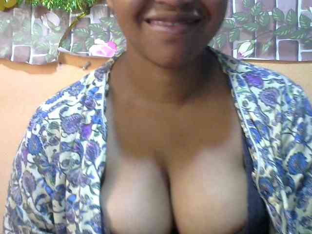 Sandiesexy webcam