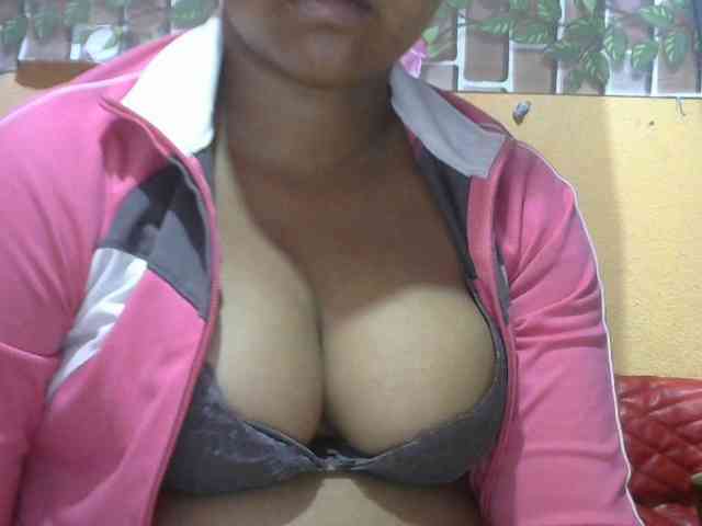 Sandiesexy webcam