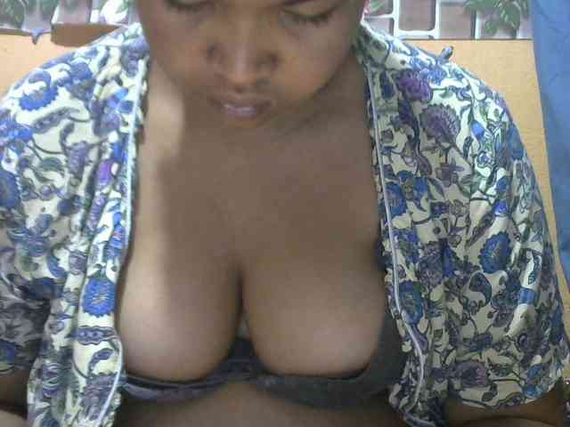 Sandiesexy Live Webcam on BongaCams