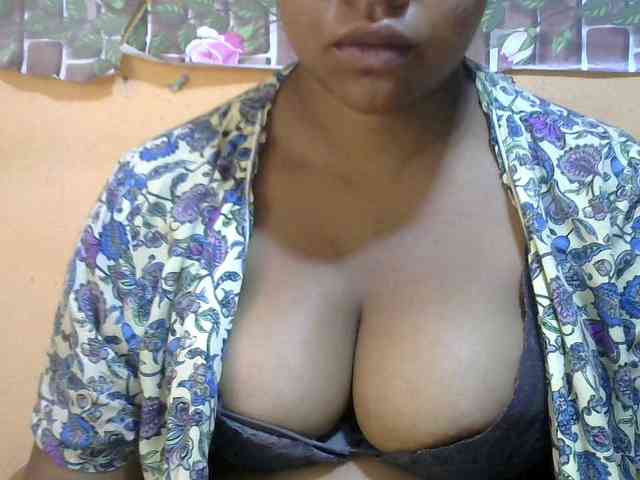 Sandiesexy webcam