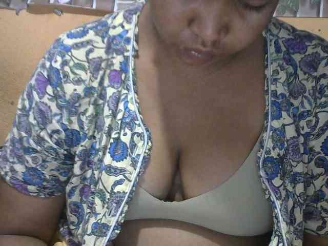 Sandiesexy webcam