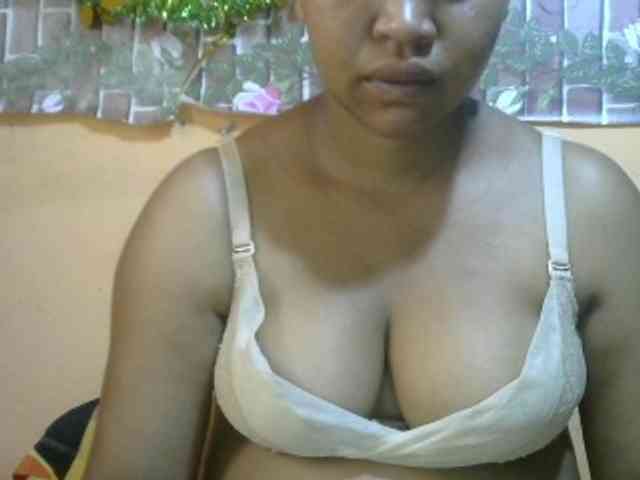 Sandiesexy Live Webcam on BongaCams