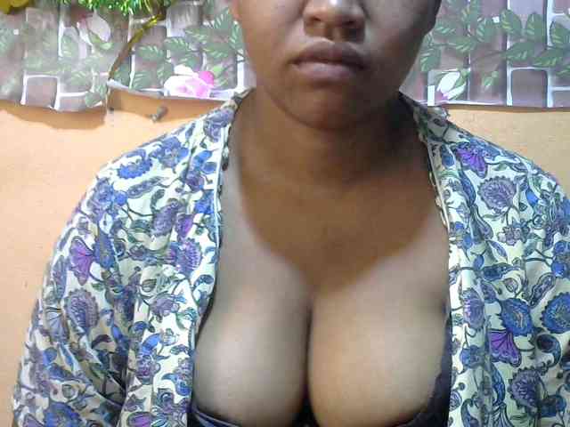 Sandiesexy webcam