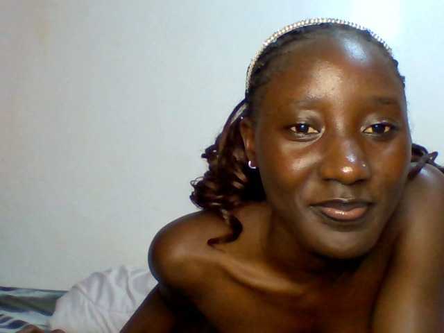 SexyLucia5 live cam on BongaCams