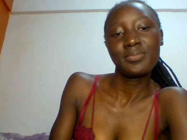 SexyLucia5 Live Webcam on BongaCams