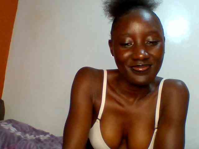 SexyLucia5