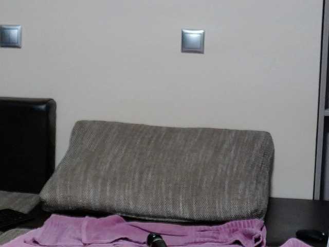 SEXYQUEEN55 live webcam show