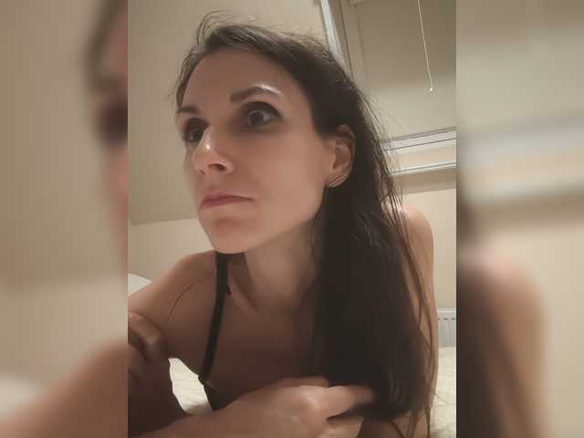 SEXYQUEEN55 live cam on BongaCams