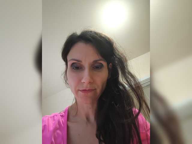 SEXYQUEEN55 live cam on BongaCams