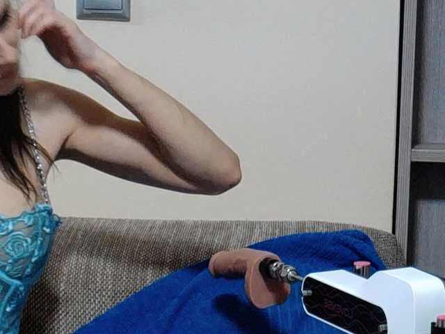 SEXYQUEEN55 live cam on BongaCams