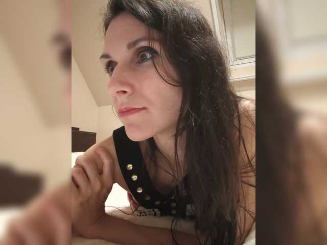 SEXYQUEEN55 live cam on BongaCams