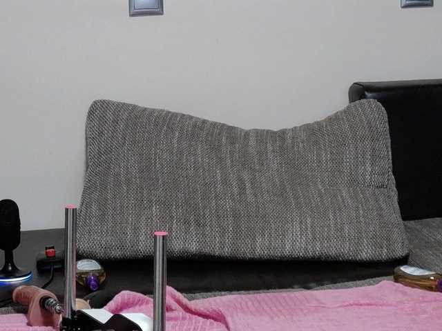 SEXYQUEEN55 live cam on BongaCams