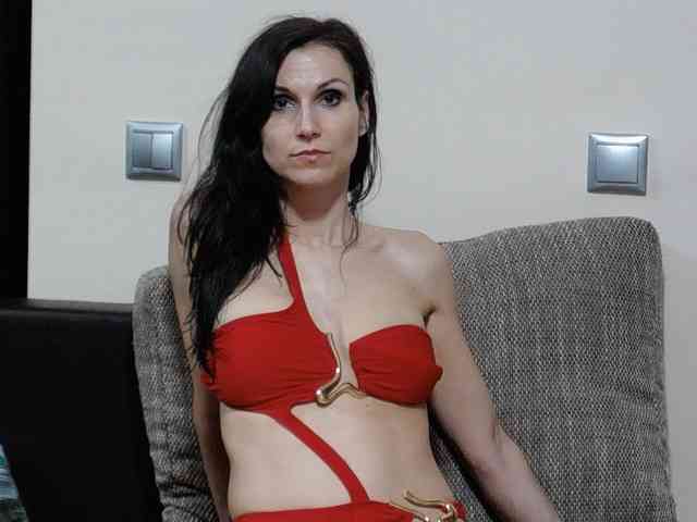 SEXYQUEEN55 webcam