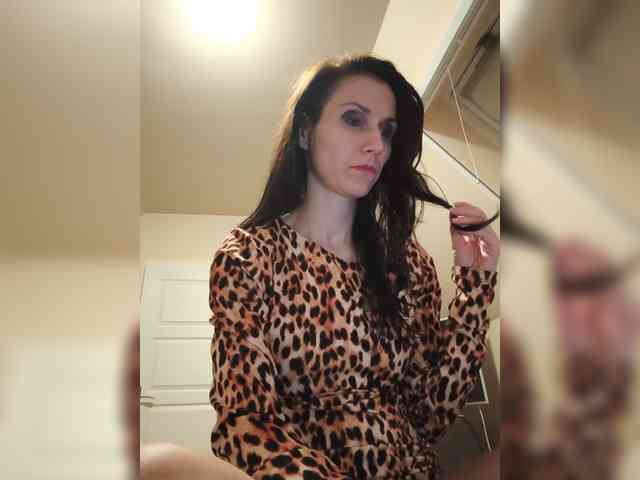 SEXYQUEEN55 webcam